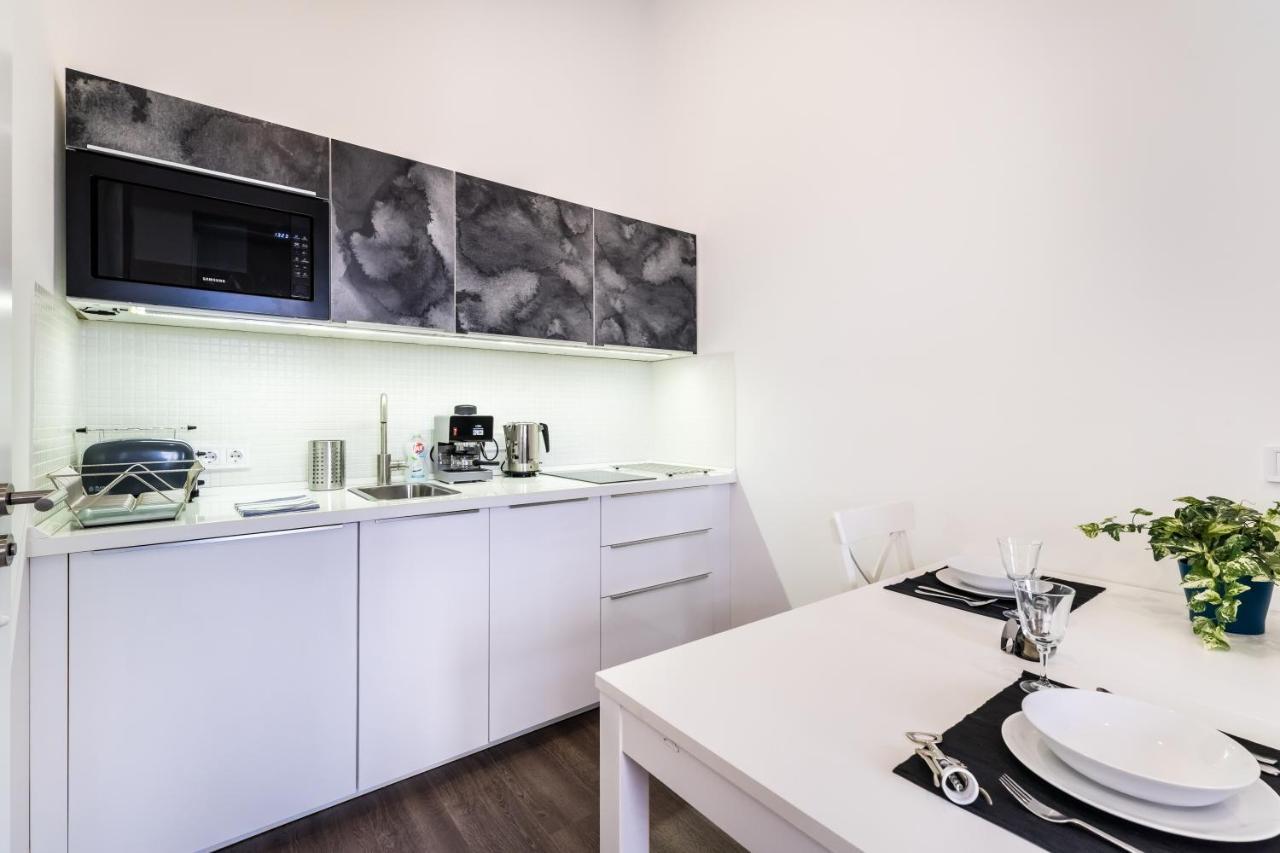 Cosy Studios In The Heart Of The City Будапеща Екстериор снимка