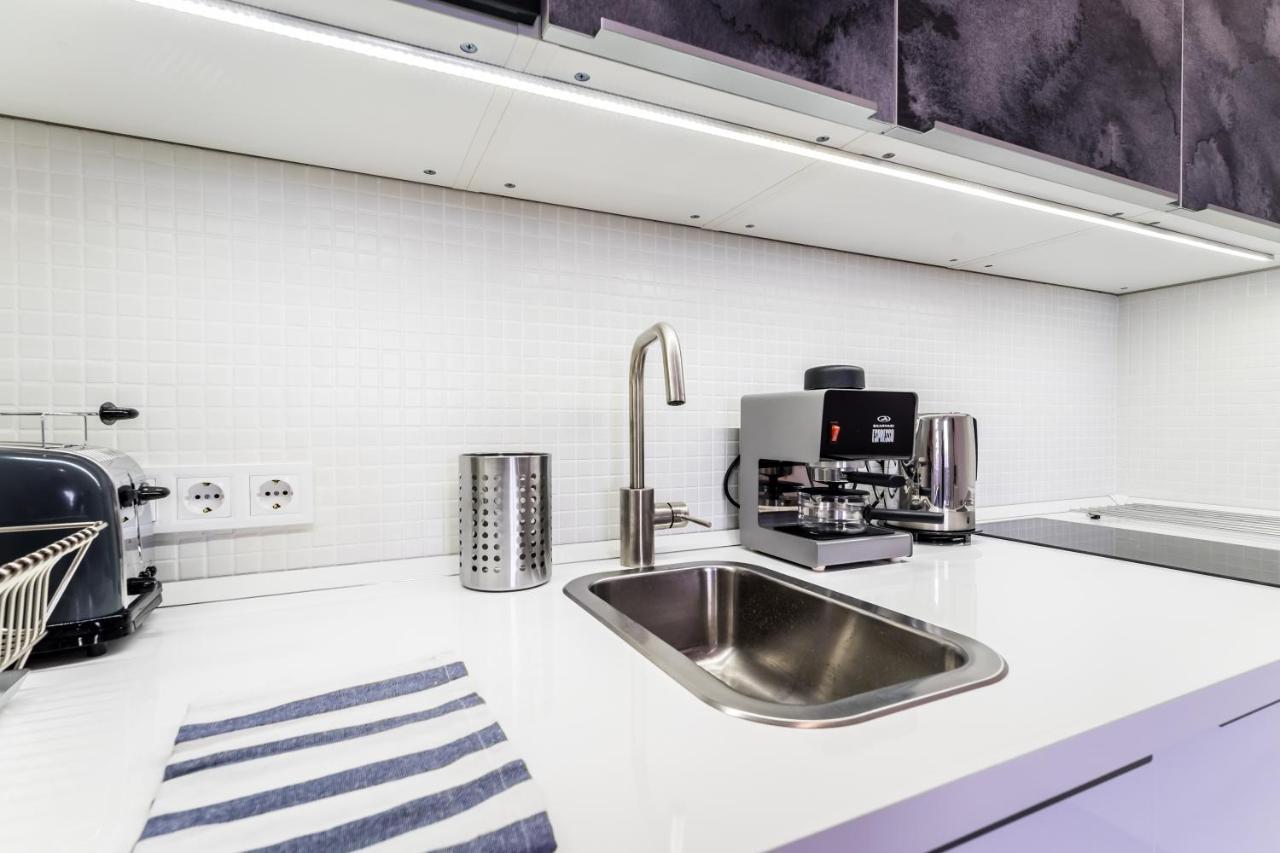 Cosy Studios In The Heart Of The City Будапеща Екстериор снимка