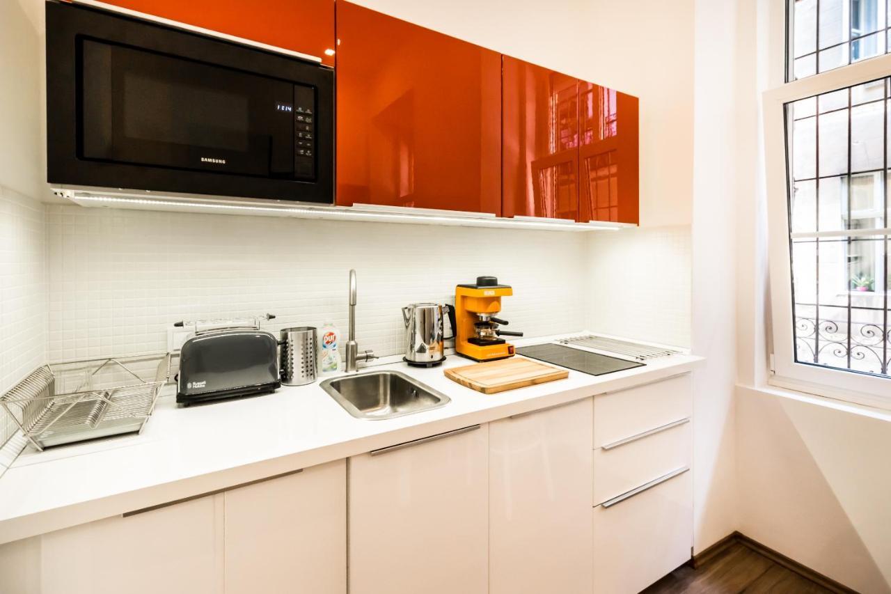 Cosy Studios In The Heart Of The City Будапеща Екстериор снимка