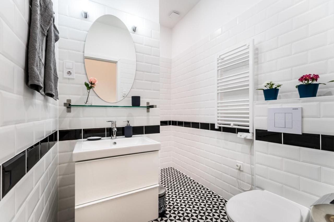 Cosy Studios In The Heart Of The City Будапеща Екстериор снимка