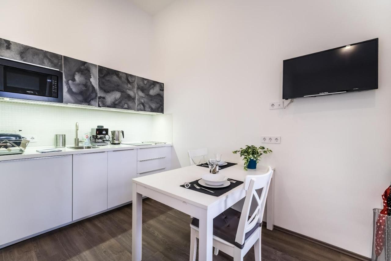 Cosy Studios In The Heart Of The City Будапеща Екстериор снимка