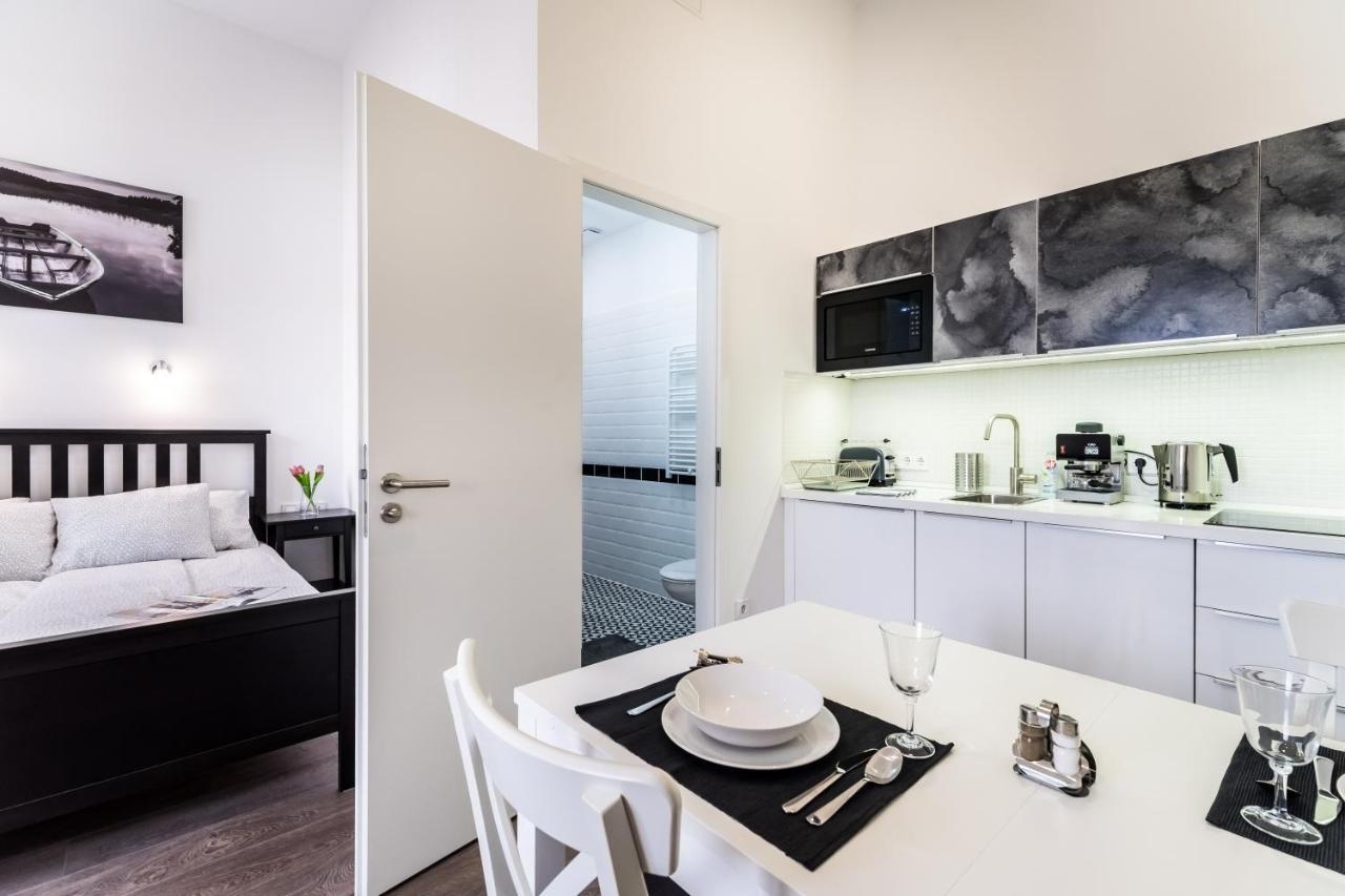Cosy Studios In The Heart Of The City Будапеща Екстериор снимка